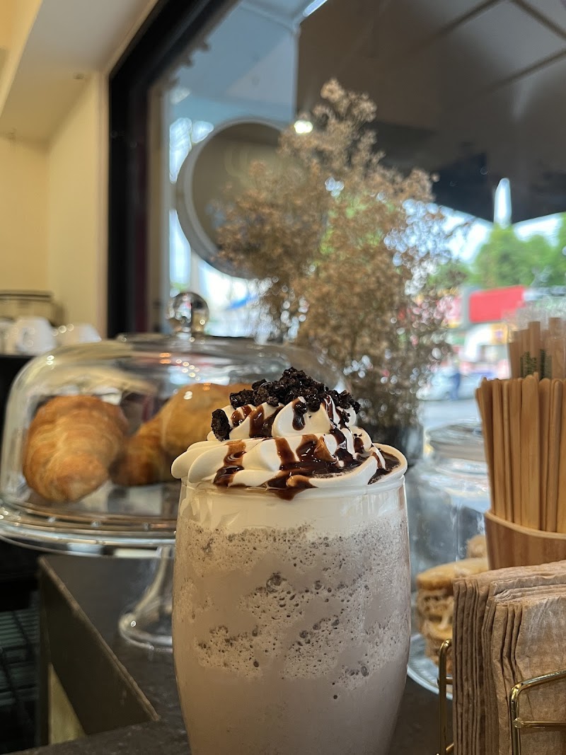 Kayroma Café