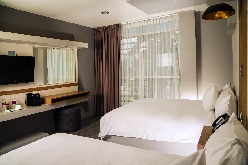 Esduma HK Hotel Pachuca