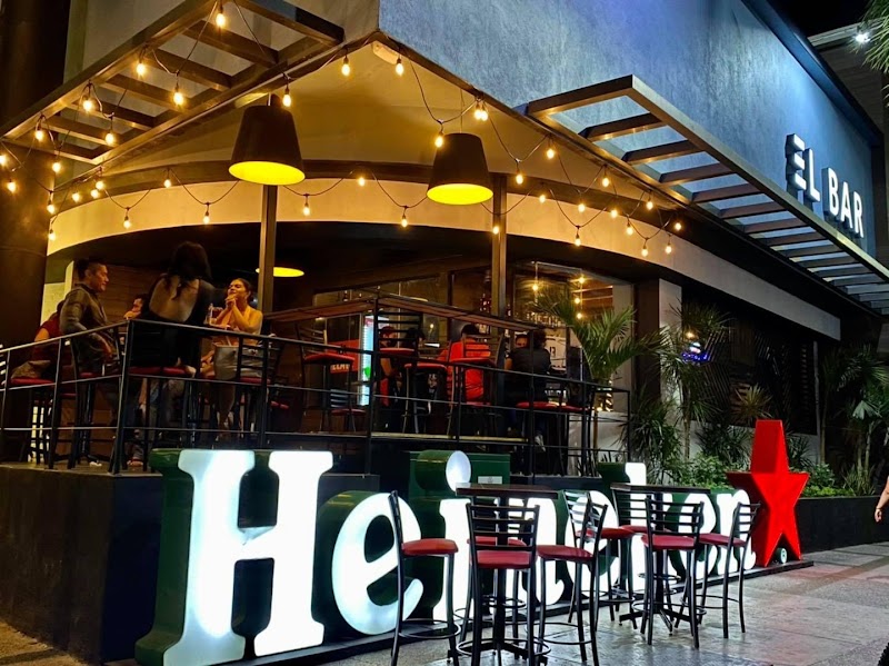 El Bar Acapulco