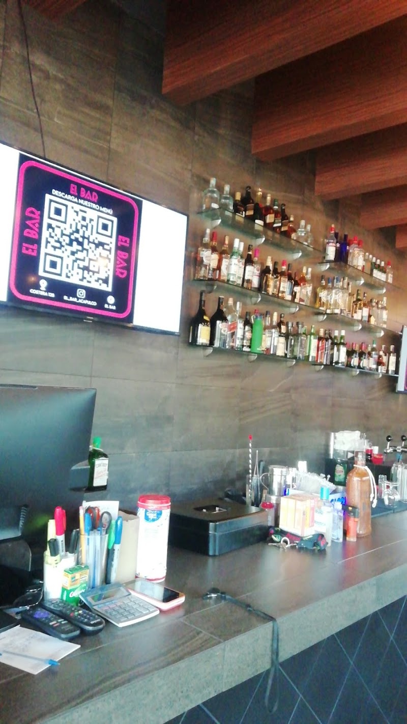 El Bar Acapulco