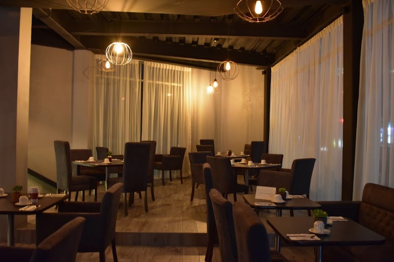 Esduma HK Hotel Pachuca