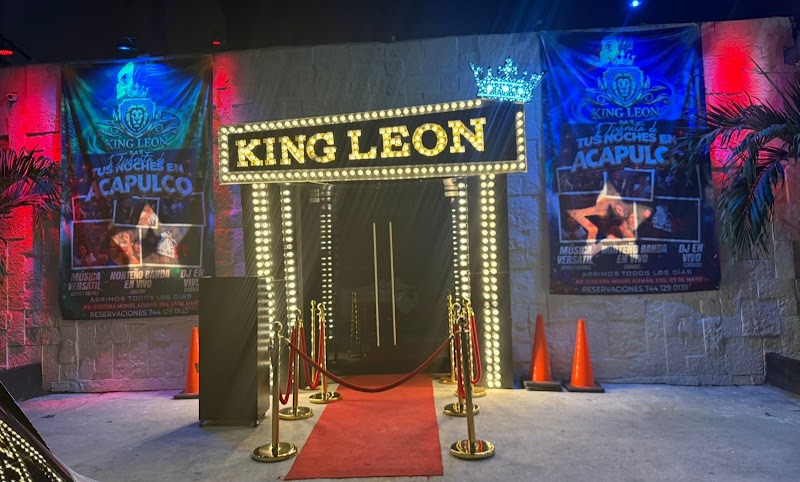 KING LEON BAR