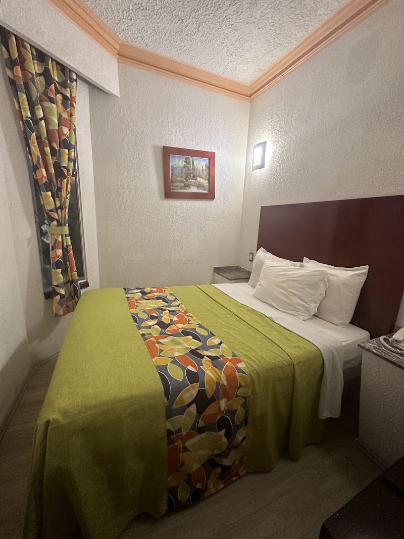 Hotel Las Avenidas