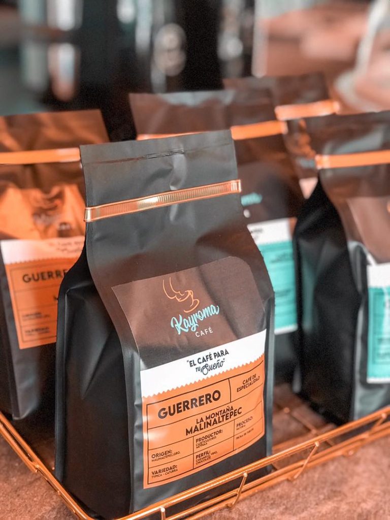 Kayroma Café
